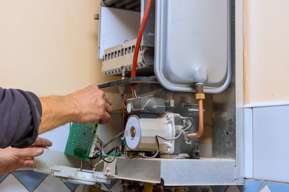 What to Do When Your Water Heater Breaks: Advice from a Plumber in Jupiter, FL