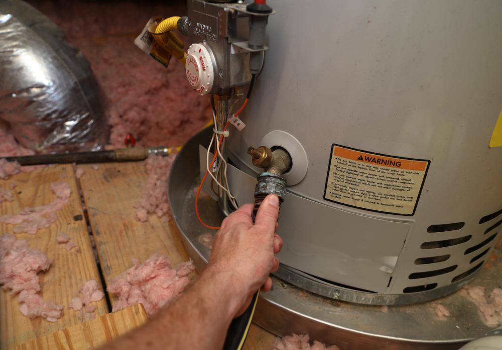 Signs You Need a Water Heater Replacement in West Palm Beach Homes